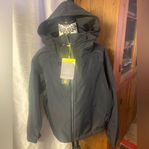 NWT Body Glove color change when wet CROP raincoat boxy flattering cut XL skater